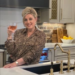 Meet your Posher, Lisa